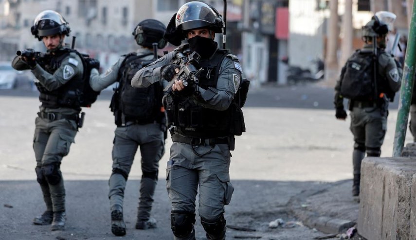 مواجهات بين فلسطينيين وقوات الاحتلال في مخيم شعفاط