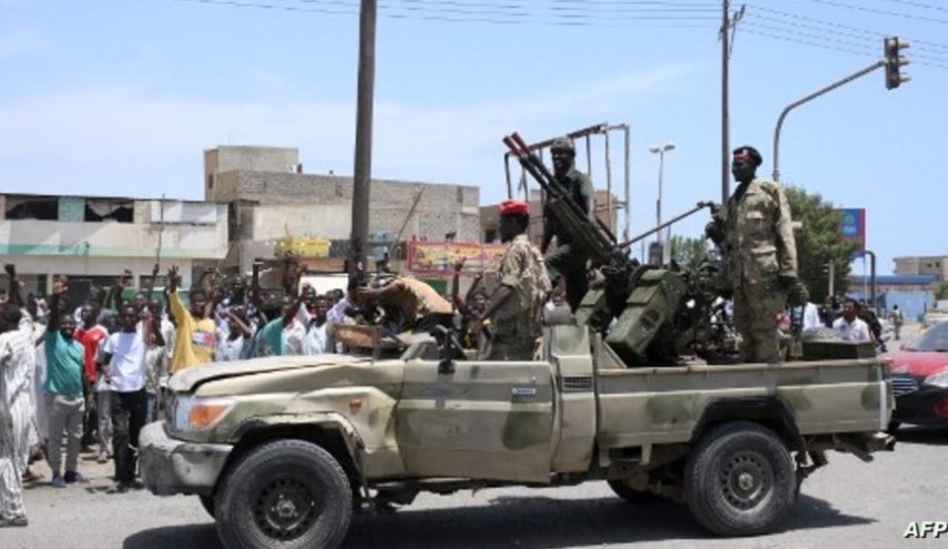 أكثر من 180 قتيلا و1800 جريح حصيلة 3 أيام من المعارك بالسودان