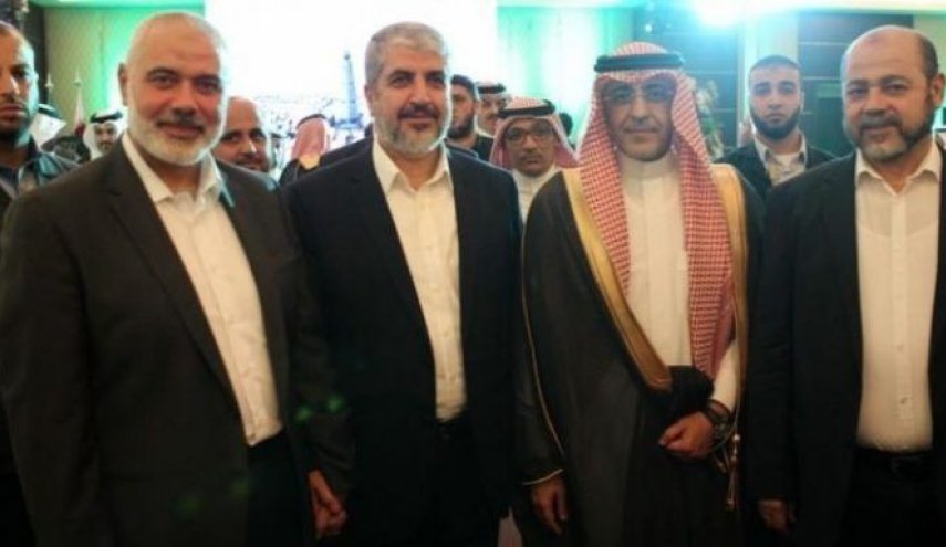وفد من 'حماس' يصل السعودية 