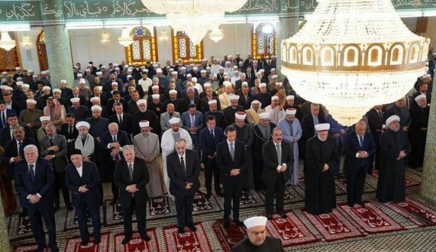 حضور رئیس‌جمهور سوریه در نماز عید فطر در دمشق