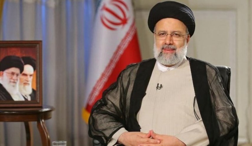 رئيس الجمهورية يهنئ قادة وشعوب الدول الاسلامية بمناسبة عيد الفطر المبارك