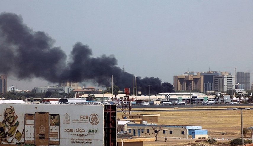 السعودية تستقبل سفينة إجلاء على متنها 1687 شخصا قادمة من السودان