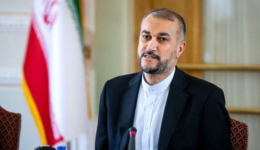 أمير عبد اللهيان في مسقط: تلقينا أفكارا حول مفاوضات رفع الحظر