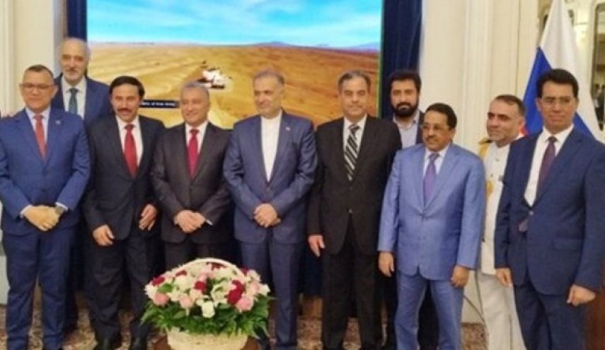السفير السعودي يحضر مراسم الاحتفال بيوم الجيش الايراني في موسكو