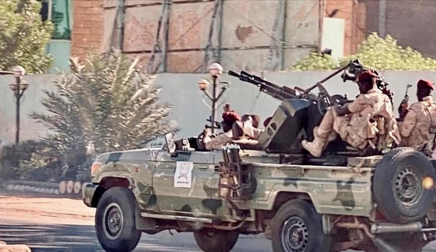 اندلاع اشتباكات عنيفة في السودان اليوم الإثنين