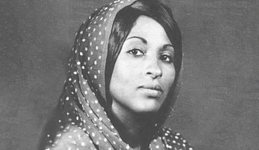مقتل أول ممثلة في المسرح السوداني في تبادل لإطلاق النار شمال الخرطوم 