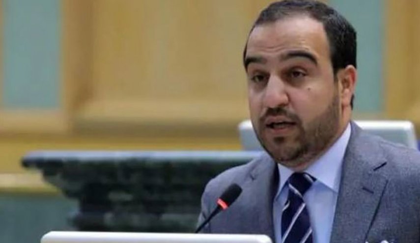 الاحتلال يسلم النائب الأردني عماد العدوان للسلطات الأردنية
