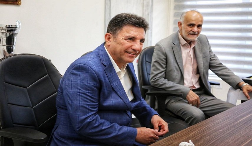 مدرب المنتخب الإيراني لكرة القدم يزور قطر