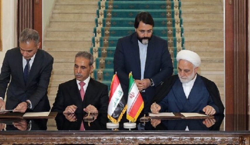 امضای دو یادداشت تفاهم همکاری حقوقی و قضایی میان ایران و عراق