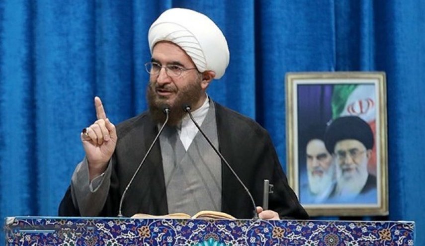 خطيب جمعة طهران: العدو وظف كل امكاناته لإثارة البلبلة في داخل ايران
