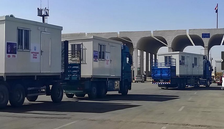 الأردن يبدأ بإرسال منازل جاهزة لمتضرري الزلزال في سوريا
