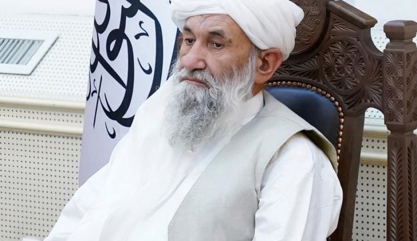 تعيين رئيس وزراء مؤقت في أفغانستان بعد طلب آخوند إعفاءه