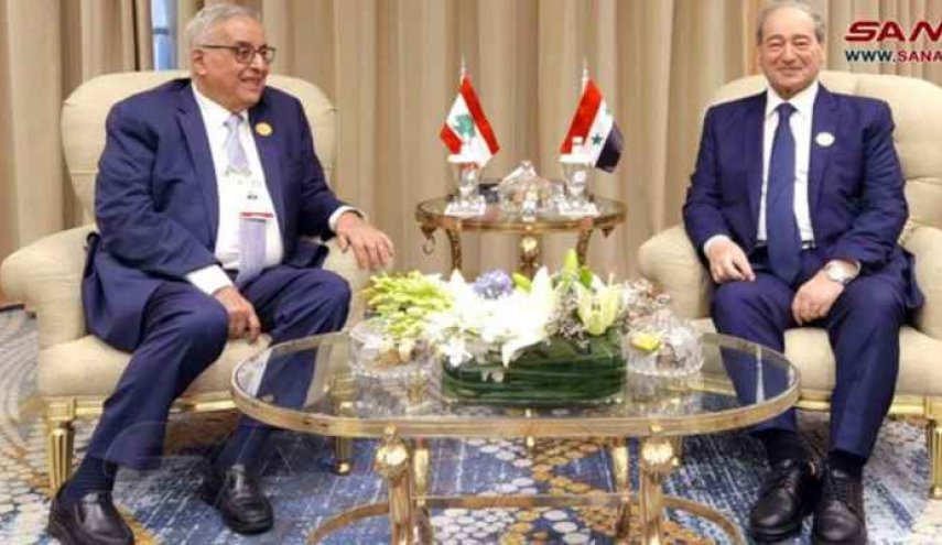 بیروت ودمشق أكدا ضرورة عودة النازحين السوريين الى بلادهم