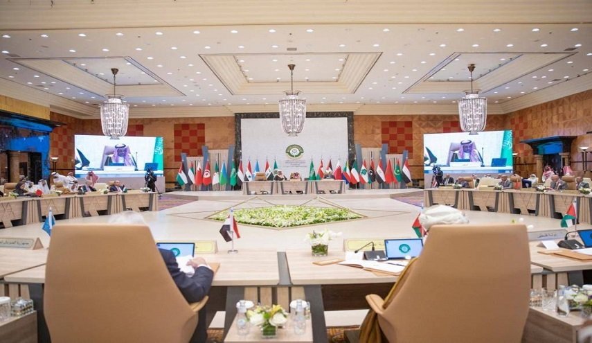 أول 'زعيم خليجي' يتغيب عن قمة جدة في السعودية.. من هو؟!