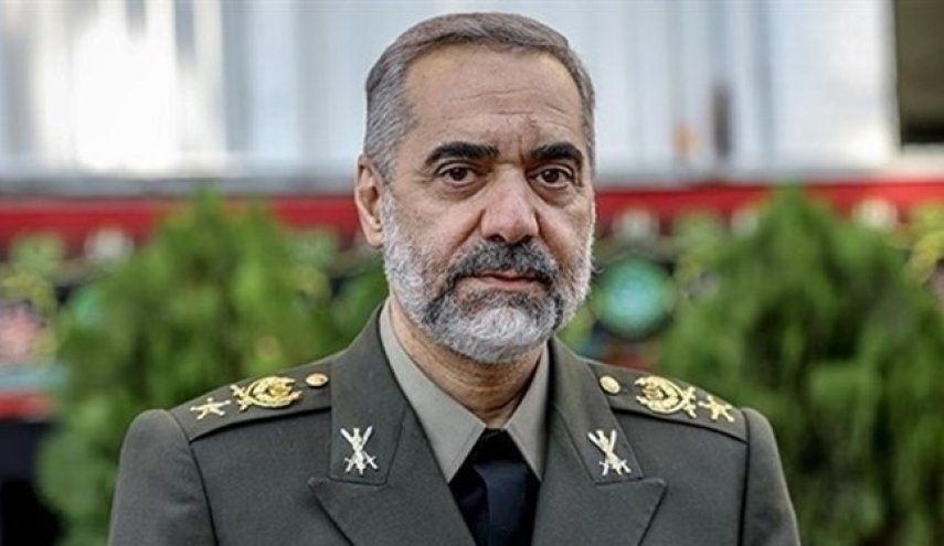 وزير الدفاع: مدمرة 