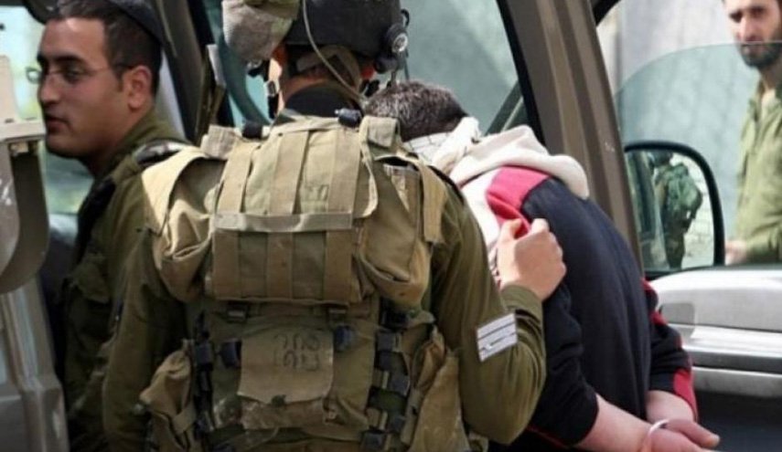 شاهد.. الإحتلال يعتقل 9 فلسطينيين في الضفة الغربية