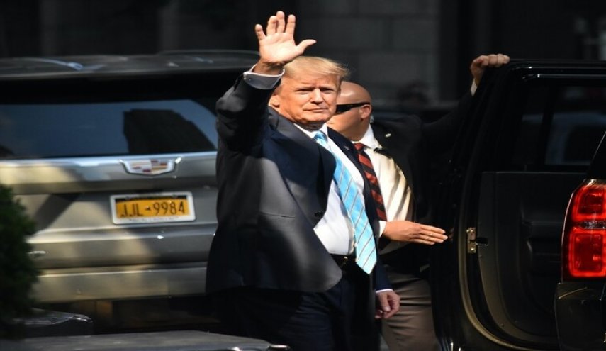 ترامب يصل فلوريدا للمثول أمام المحكمة غدا الثلاثاء