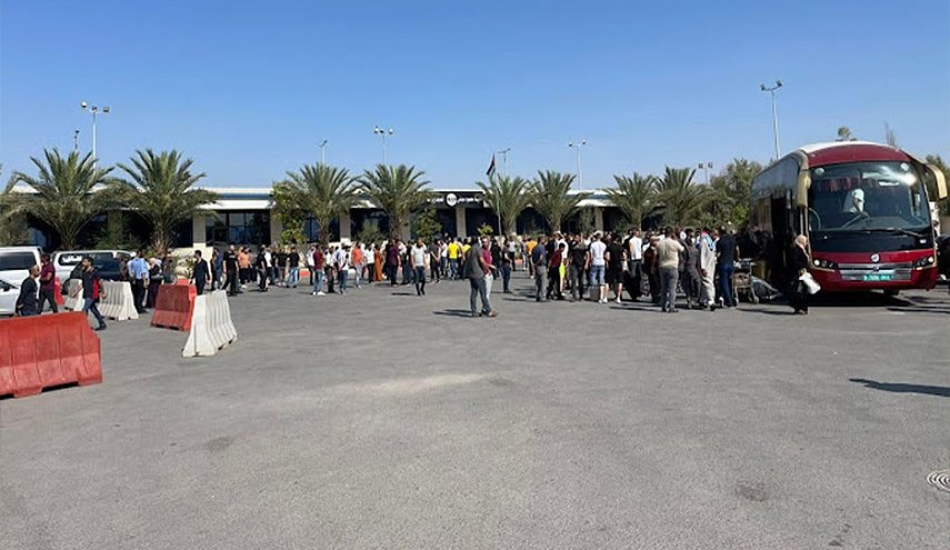 انطلاق القافلة الأولى للفلسطينيين 'حجاج بيت الله الحرام'
