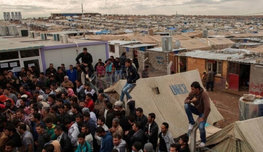 العراق: نستضيف 260 ألف مواطن سوري على أراضينا
