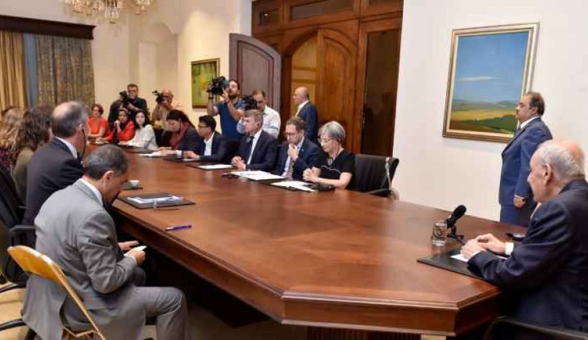 بري يطالب الإتحاد الاوروبي مساعدة لبنان في إيجاد حل سريع لمسألة النازحين