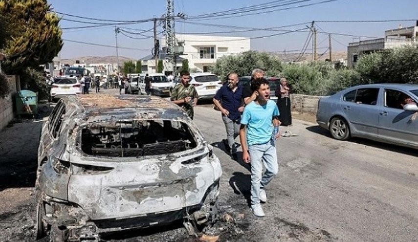 إصابات بهجوم مستوطنين لمنازل المواطنين الفلسطينيين في بلدة جالود

