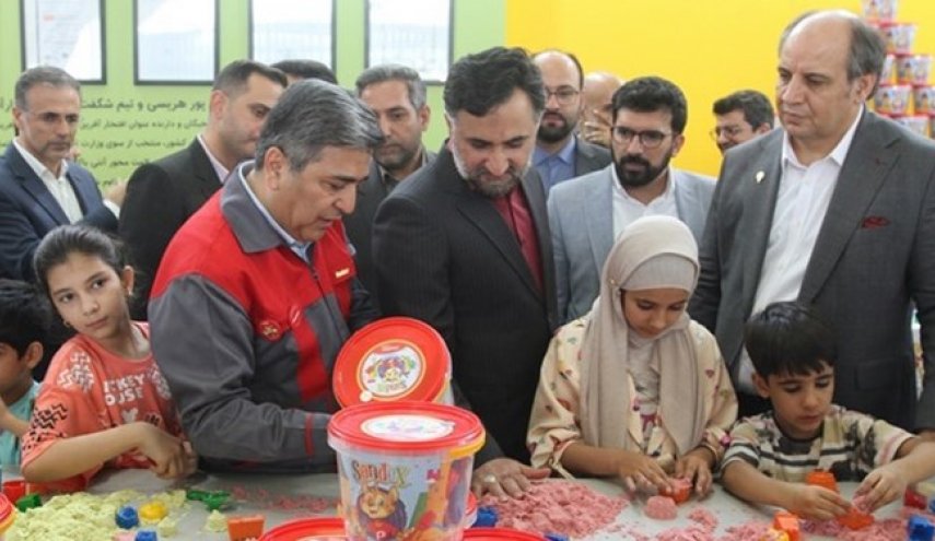 دهقاني: ندعم الشركات المعرفية الإيرانية المبدعة للتواجد في الأسواق الدولية