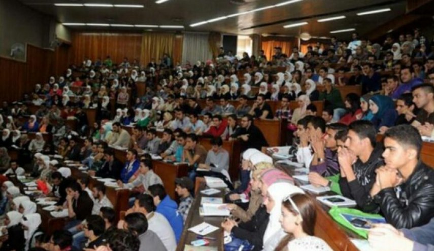 اتفاقيات لتطوير برامج تعليم اللغة الفارسية في سوريا ولبنان