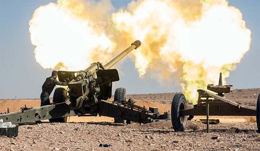 جيش سوريا يستهدف بالمدفعية الثقيلة مواقع مسلحين في ادلب وحماة