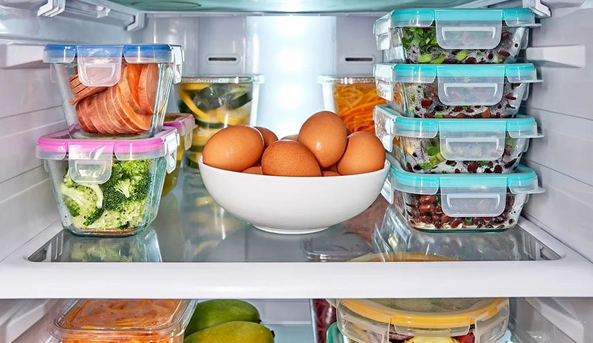 خطورة ترك الأطعمة خارج الثلاجة في الطقس الحار 