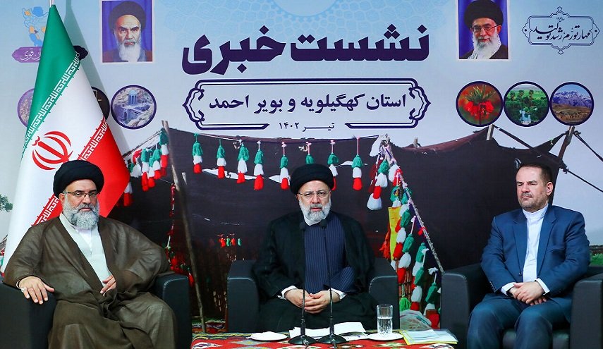 الرئیس الإيراني: الاستقرار الداخلي أدی إلى نجاح سياستنا الخارجية