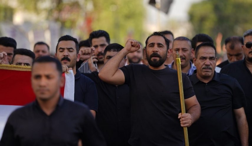 بالصور.. تظاهرة جماهيرية لنصرة القرآن الكريم في البصرة