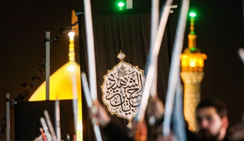 بالصور.. احياء مراسم حمل السيوف في قم المقدسة
