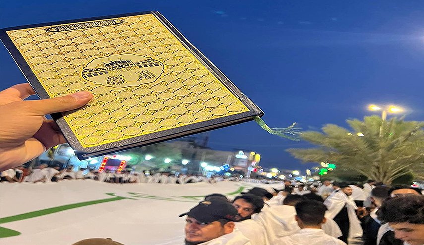 شاهد بالفيديو..موكب عزاء آل الصدر يصل مرقد الامام الحسين (ع)