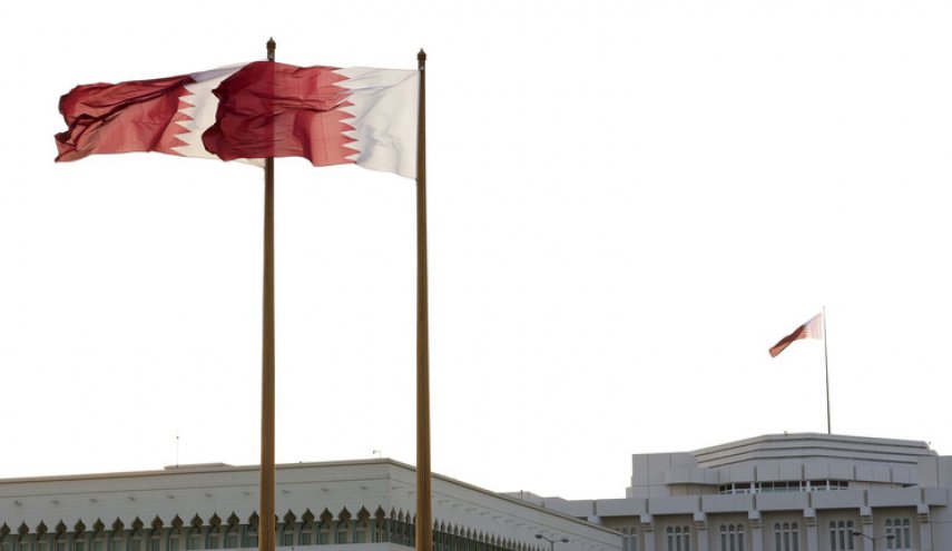 رئيس الوزراء القطري يزور أوكرانيا
