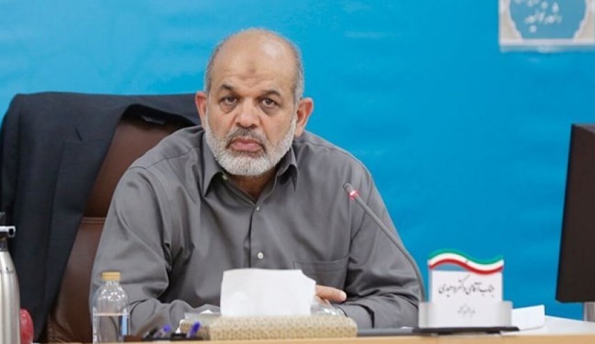 الداخلية الايرانية: سنقوم بتنظيم ساعات عبور زوار الأربعين لتجنيبهم ضربة الشمس