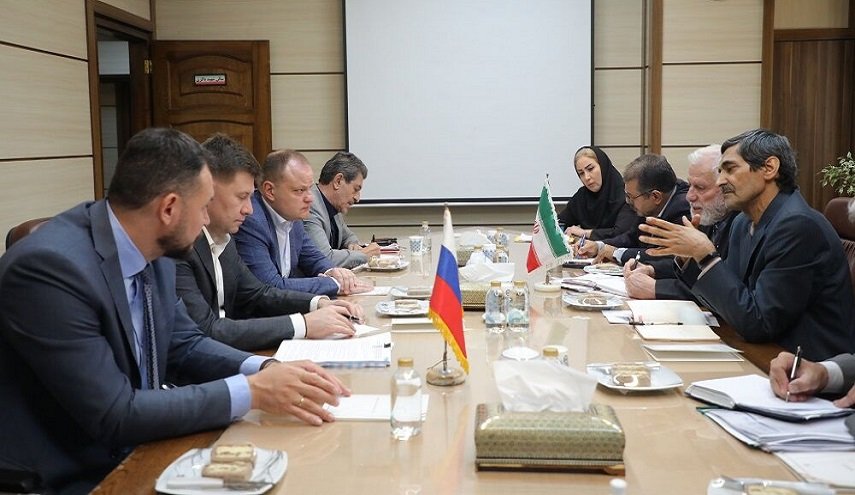 وضع أسس لرفع التعاون الروسي الإيراني في مجال صناعة الطائرات