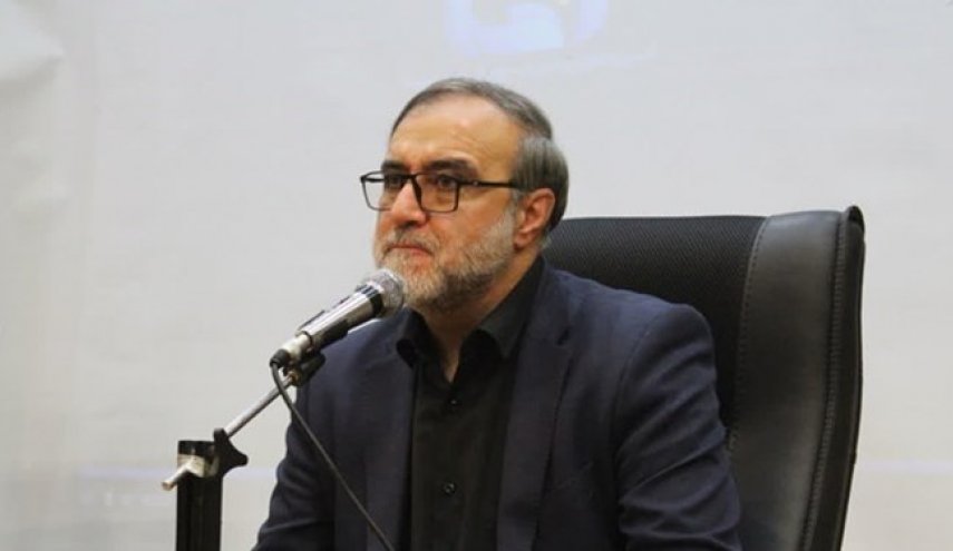 مسؤول: السفن الأجنبية تتحدث باللغة الفارسية للمرور عبر مضيق هرمز