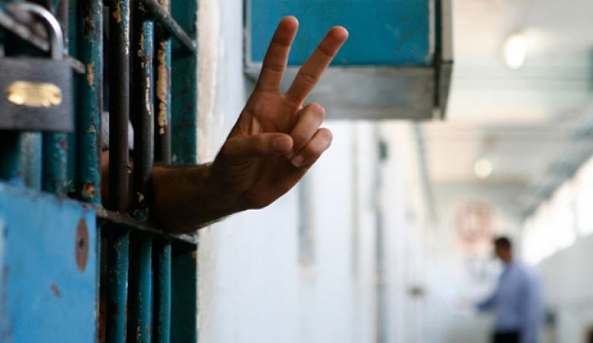 الأسرى ينفذون خطوة احتجاجية جديدة تصديا للهجمة الصهيونية على أسرى الشعبية