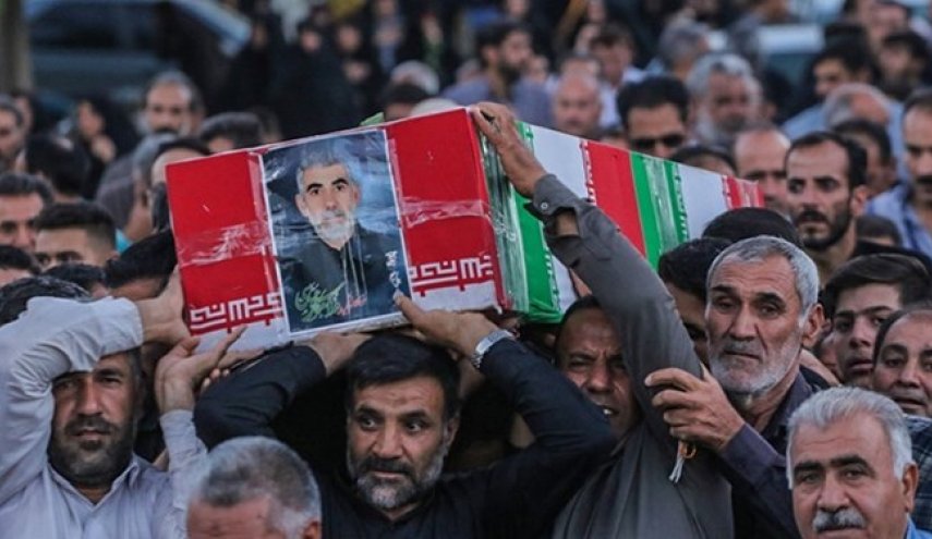 اقامة مراسم تشييع جثماني شهيدي الهجوم الارهابي على مرقد 