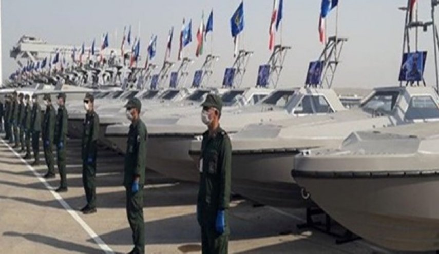سرعة زوارق الحرس الثوري تصل إلى 110 عقدة بحرية