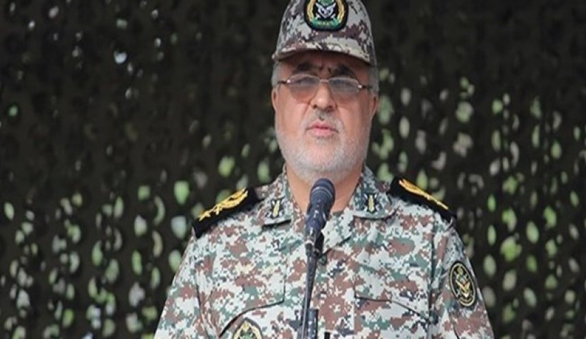 العميد رحيم زاده: إذا ارتكب العدو خطأ فسوف يتلقى رداً ساحقاً