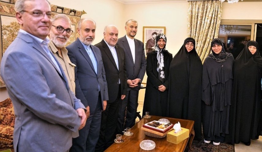 امیرعبداللهیان با خانواده امام موسی صدر دیدار کرد