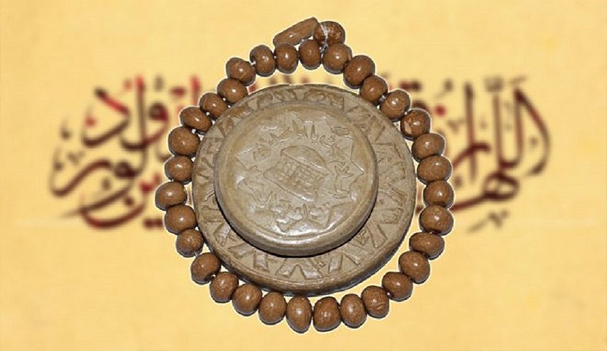 هدية لا ينساها كل زائر.. 60 مليون تربة تباع في كربلاء والنجف سنويا