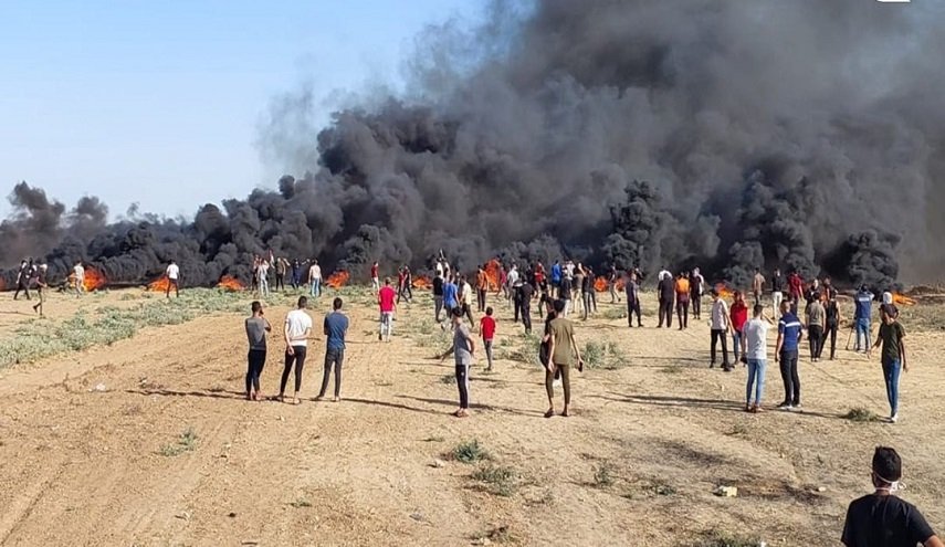 قصف مرصدين وإصابات بقمع الاحتلال تظاهرات شرق غزة