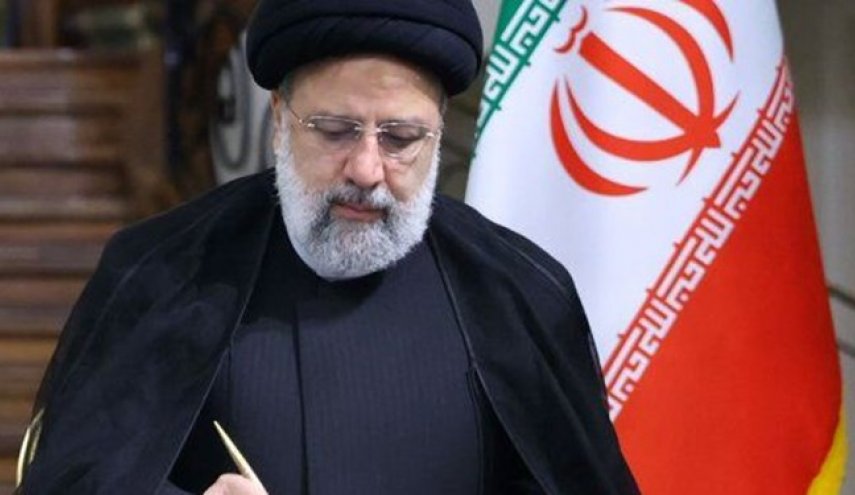 رئيسي: العمل الارهابي الجبان في باكستان يرمي الى التفرقة بين المسلمين