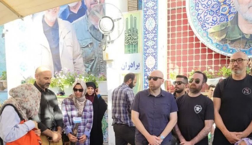 زوار من 80 دولة زاروا مرقد الشهيد الفريق قاسم سليماني حتى الآن