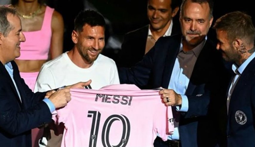 ميسي يعود إلى برشلونة.. لكن من أجل الوداع!