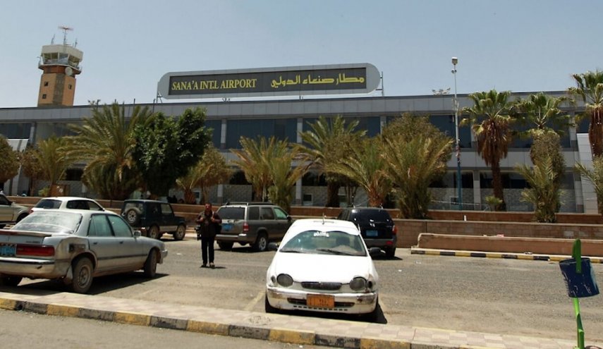 'أنصار الله' اليمنية تنفي احتجاز طائرة في مطار صنعاء