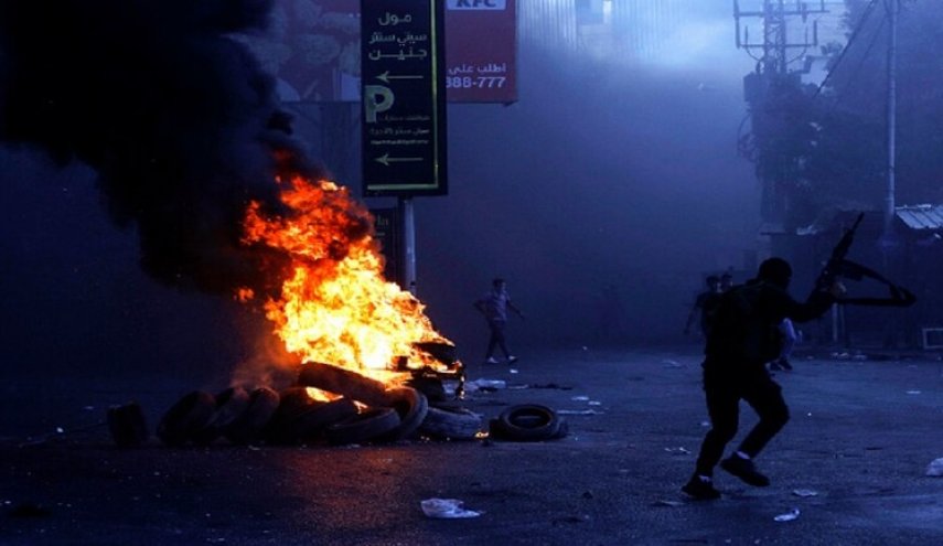 اشتباكات عنيفة بين فلسطينيين وجنود إسرائيليين في مخيم جنين

