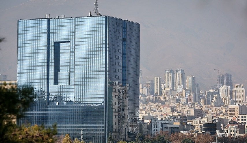 المركزي الإيراني: إحتياطيات النقد الأجنبي تنمو إضطراداً بدعم صادرات النفط